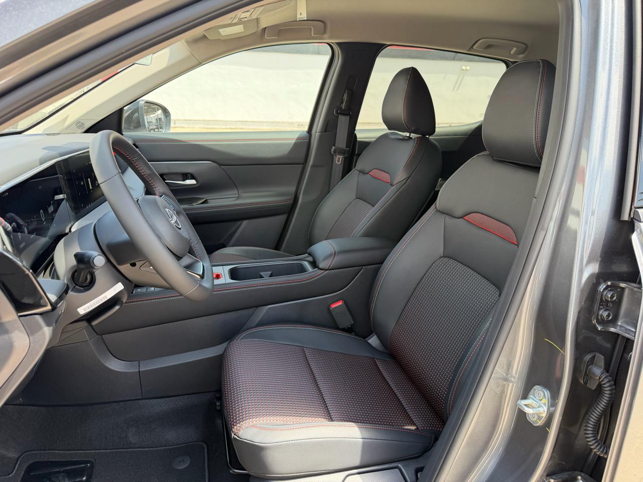 Nissan Kicks SR FWD 2026