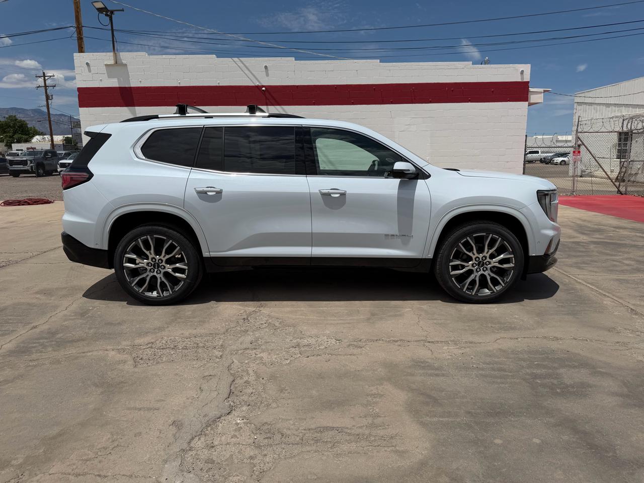 GMC Acadia AWD 4dr Denali Ultimate 2026