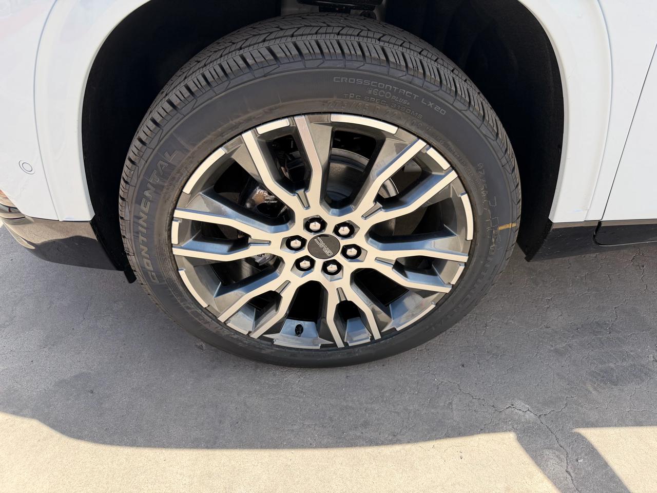 GMC Acadia AWD 4dr Denali Ultimate 2026