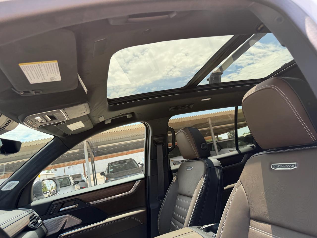 GMC Acadia AWD 4dr Denali Ultimate 2026
