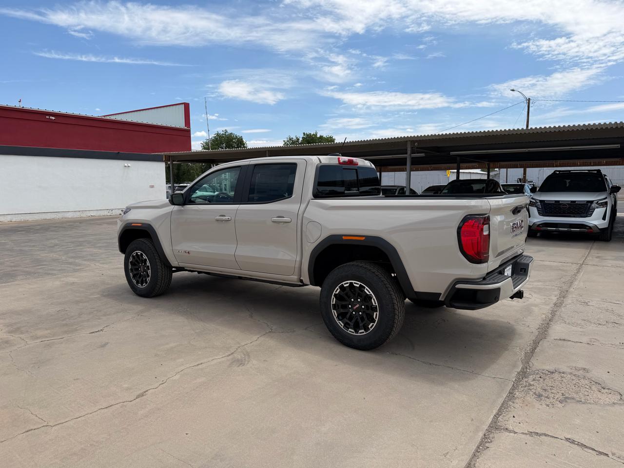 GMC Canyon 4WD Crew Cab AT4 2026