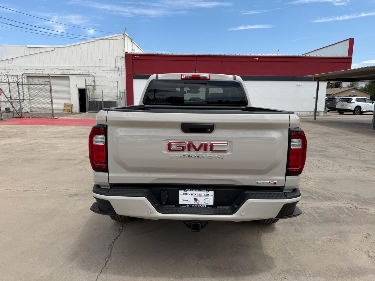 GMC Canyon 4WD Crew Cab AT4 2026