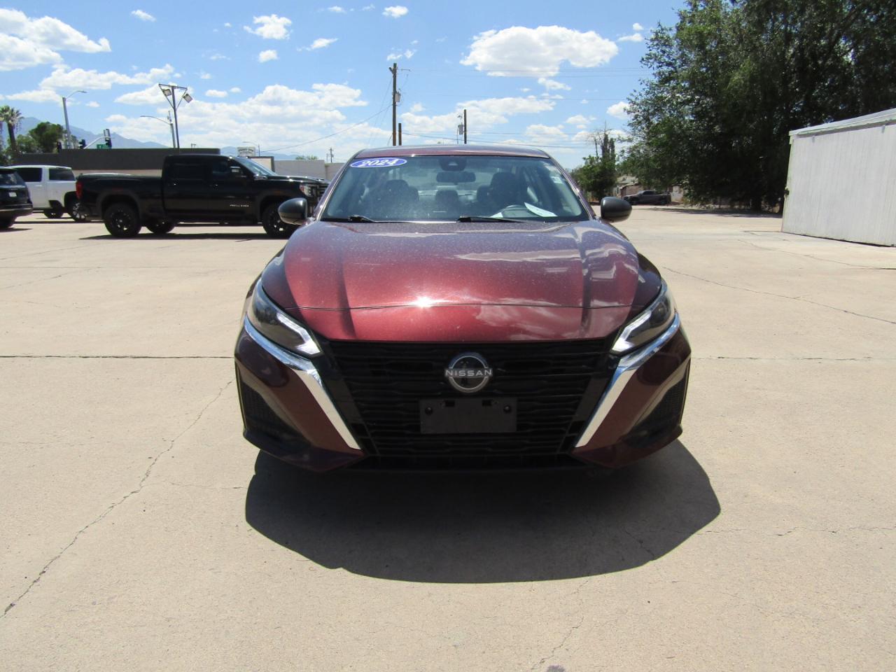 Nissan Altima 2.5 SV Sedan 2024