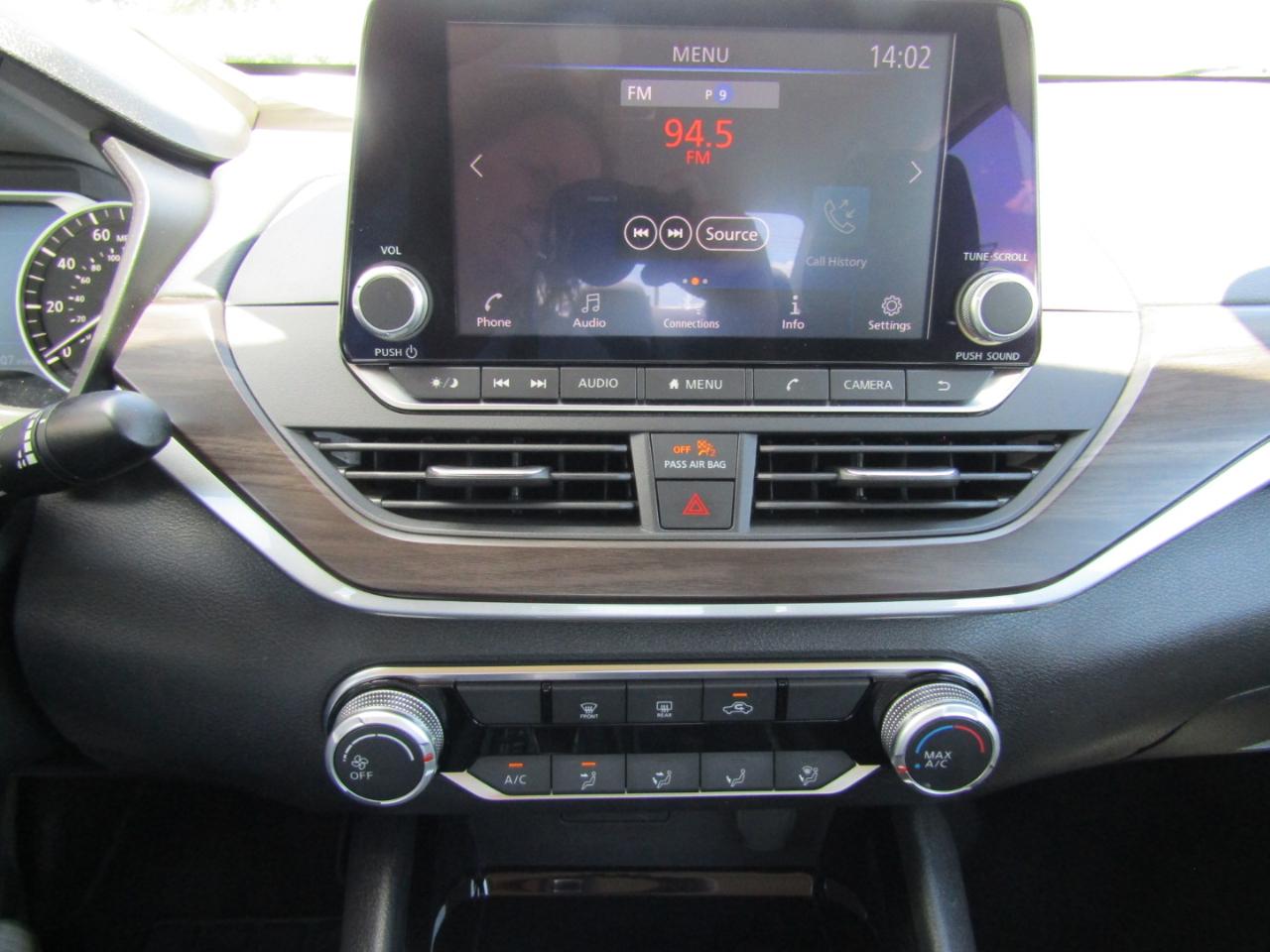 Nissan Altima 2.5 SV Sedan 2024