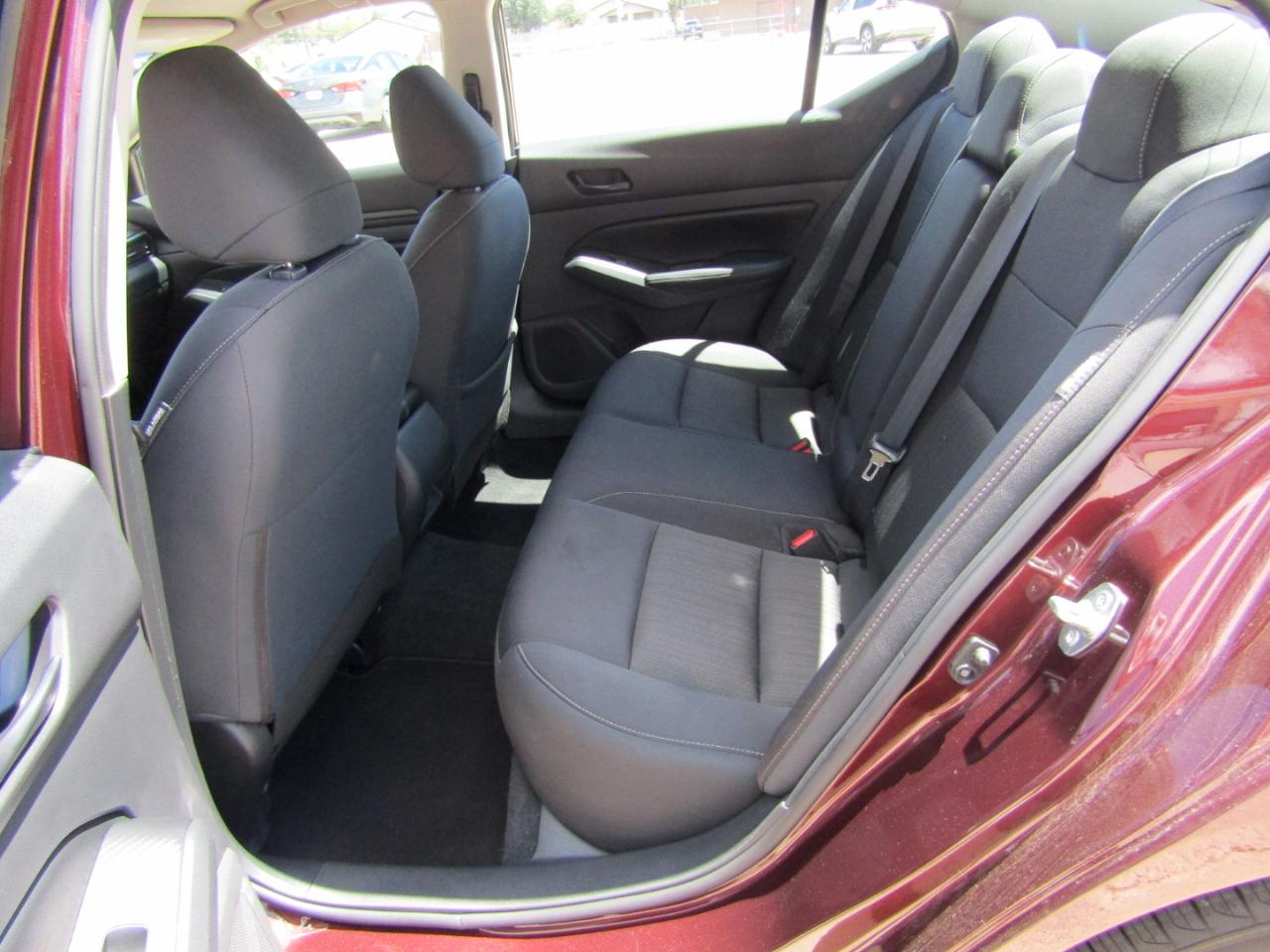 Nissan Altima 2.5 SV Sedan 2024