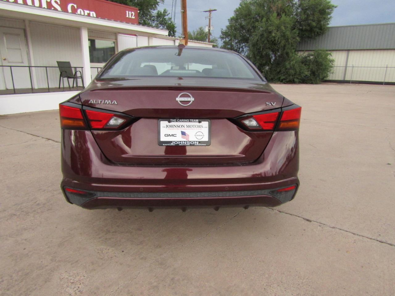 Nissan Altima 2.5 SV Sedan 2024