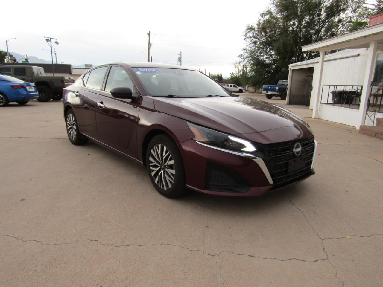 Nissan Altima 2.5 SV Sedan 2024