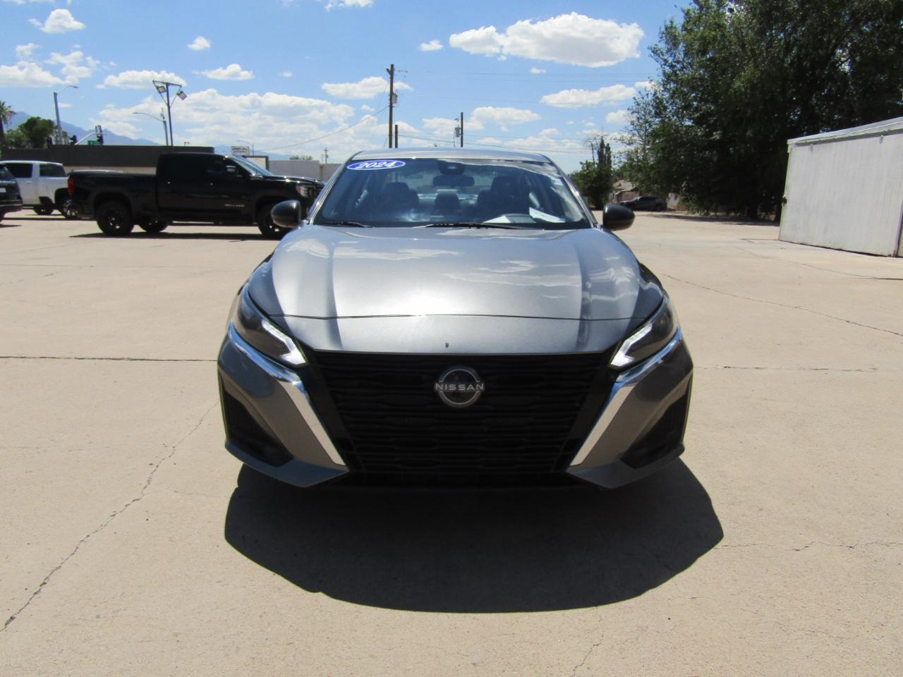 Nissan Altima 2.5 SV Sedan 2024