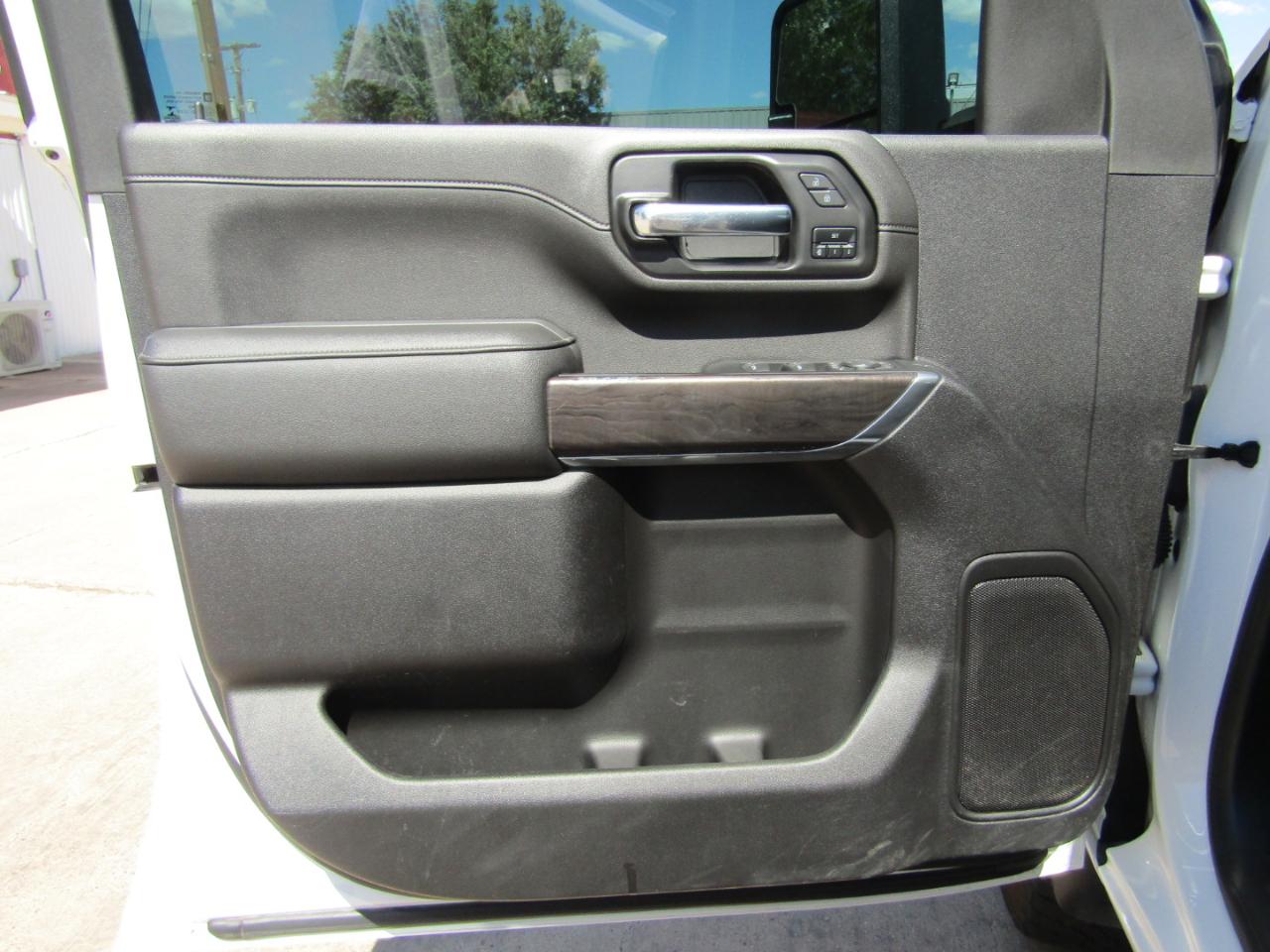 Chevrolet Silverado 3500HD 4WD Crew Cab 159" LTZ 2023