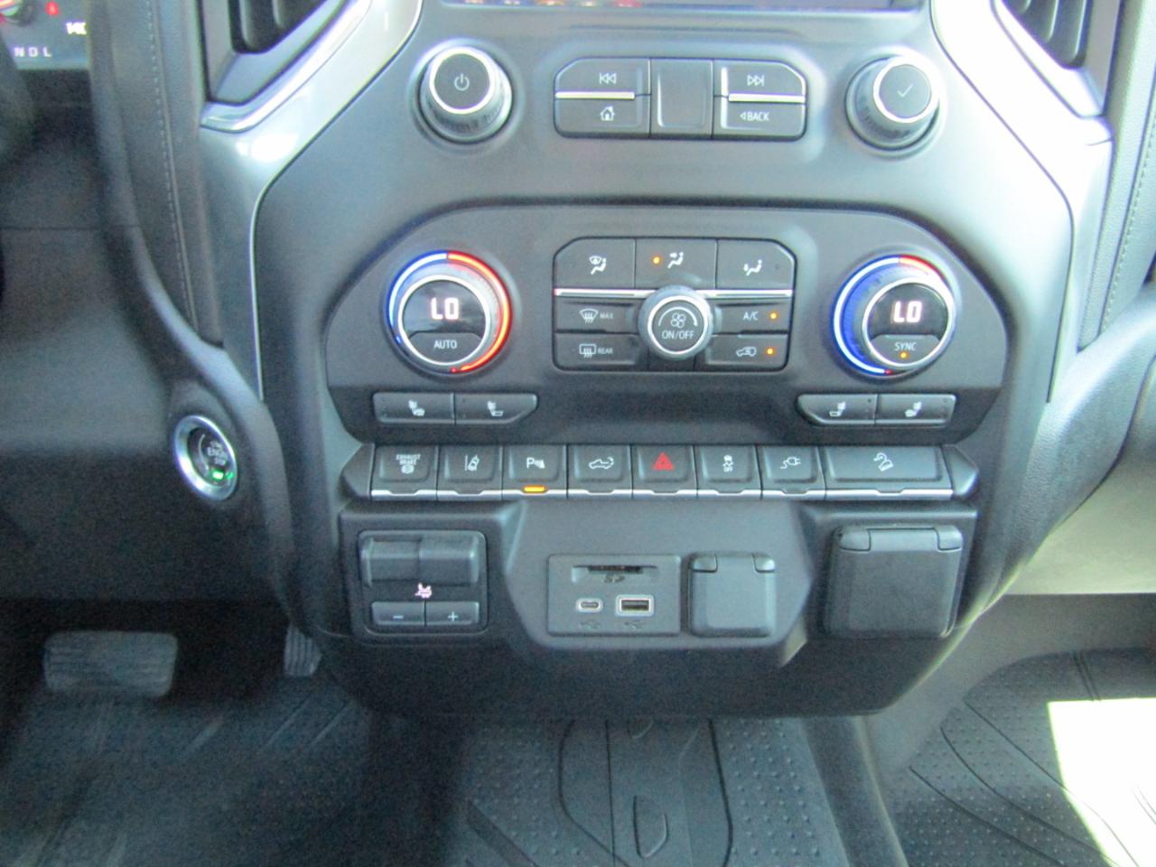 Chevrolet Silverado 3500HD 4WD Crew Cab 159" LTZ 2023
