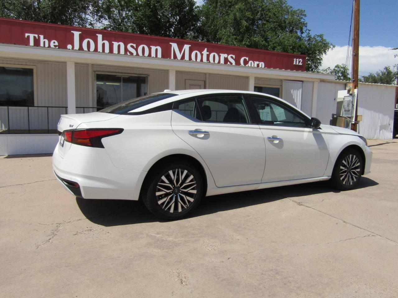 Nissan Altima 2.5 SV Sedan 2024