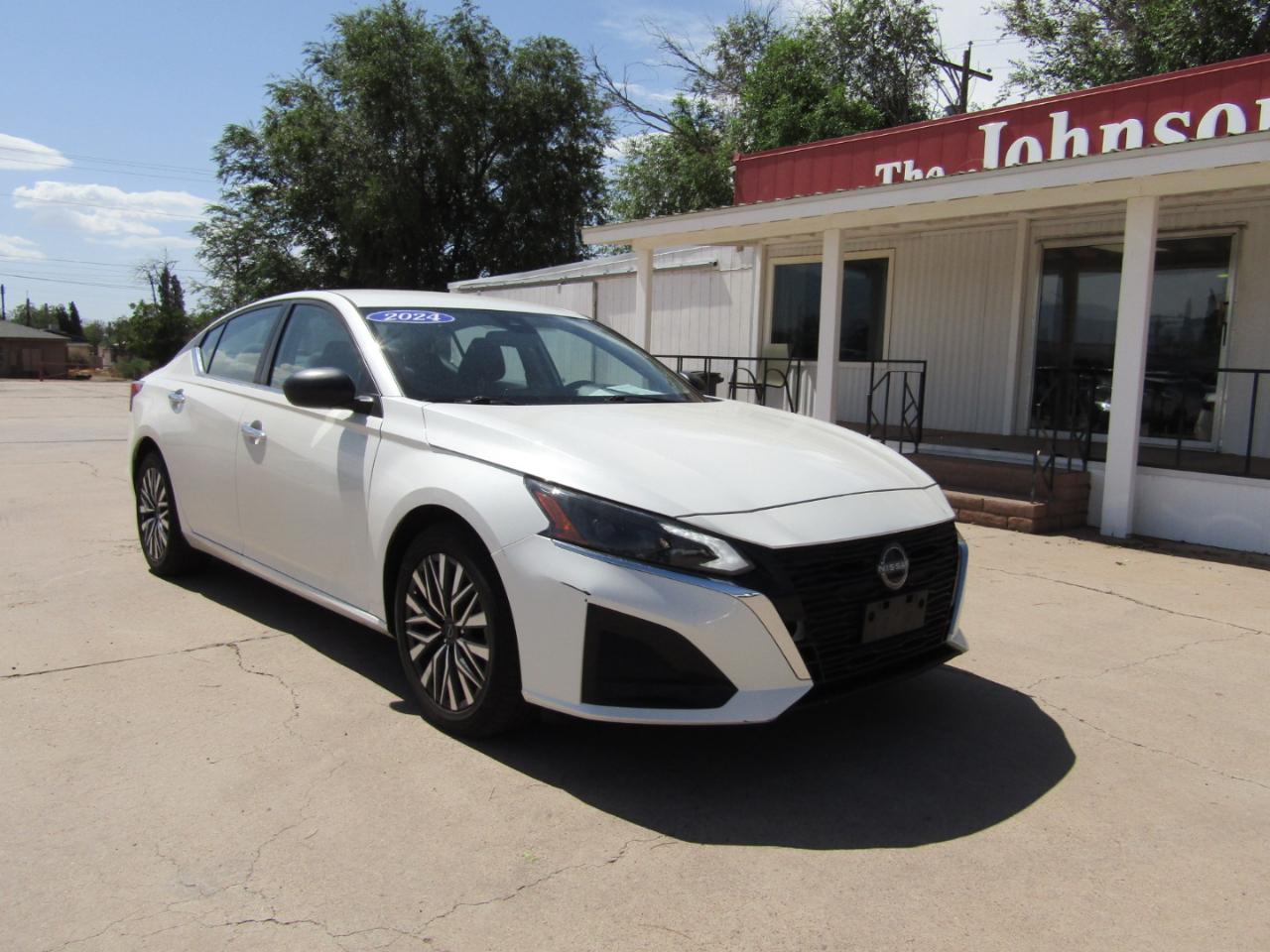 Nissan Altima 2.5 SV Sedan 2024