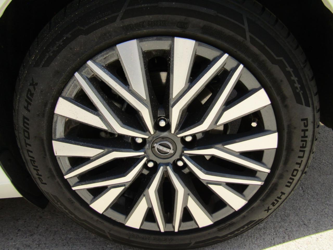 Nissan Altima 2.5 SV Sedan 2024