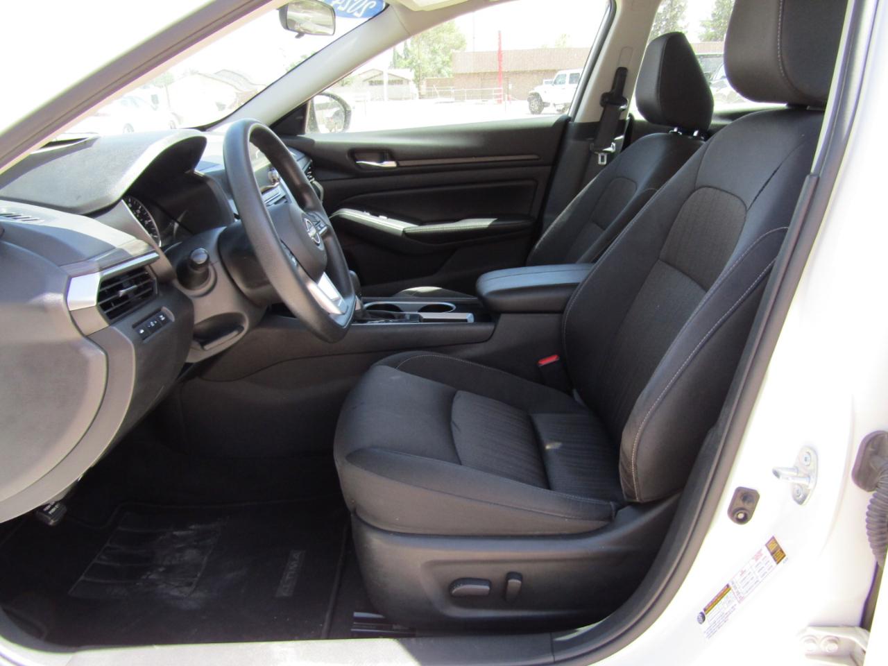 Nissan Altima 2.5 SV Sedan 2024