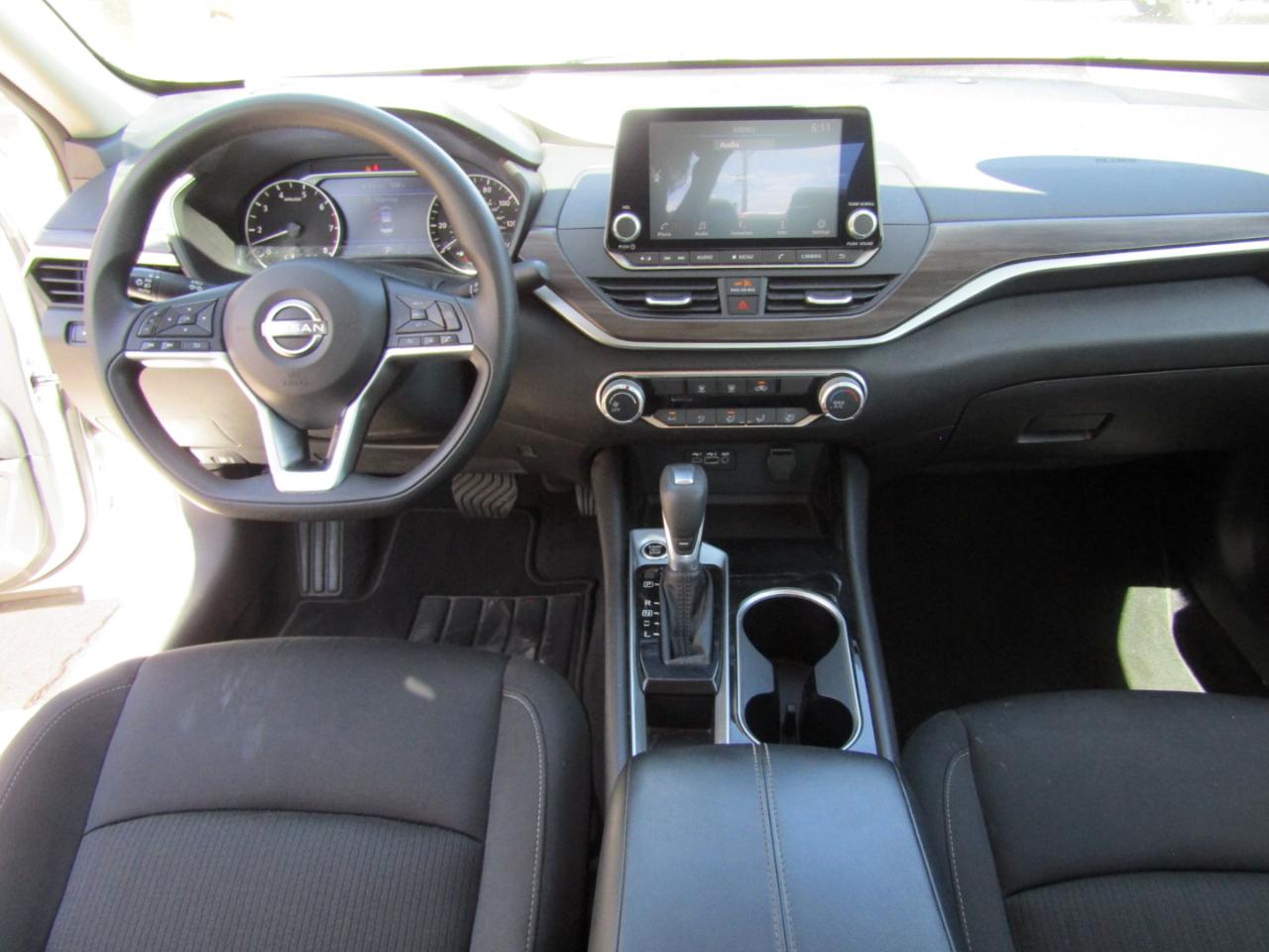 Nissan Altima 2.5 SV Sedan 2024