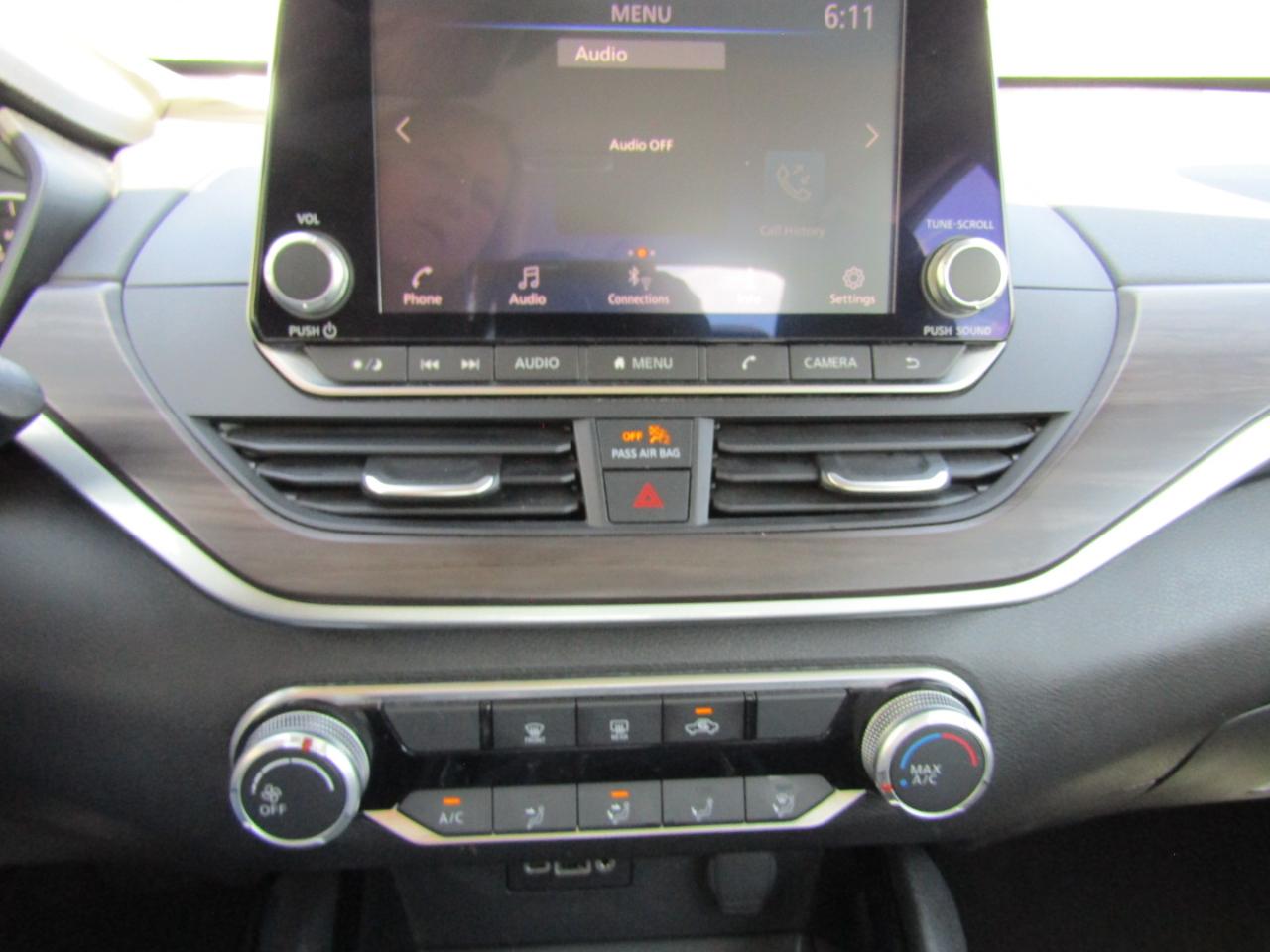 Nissan Altima 2.5 SV Sedan 2024