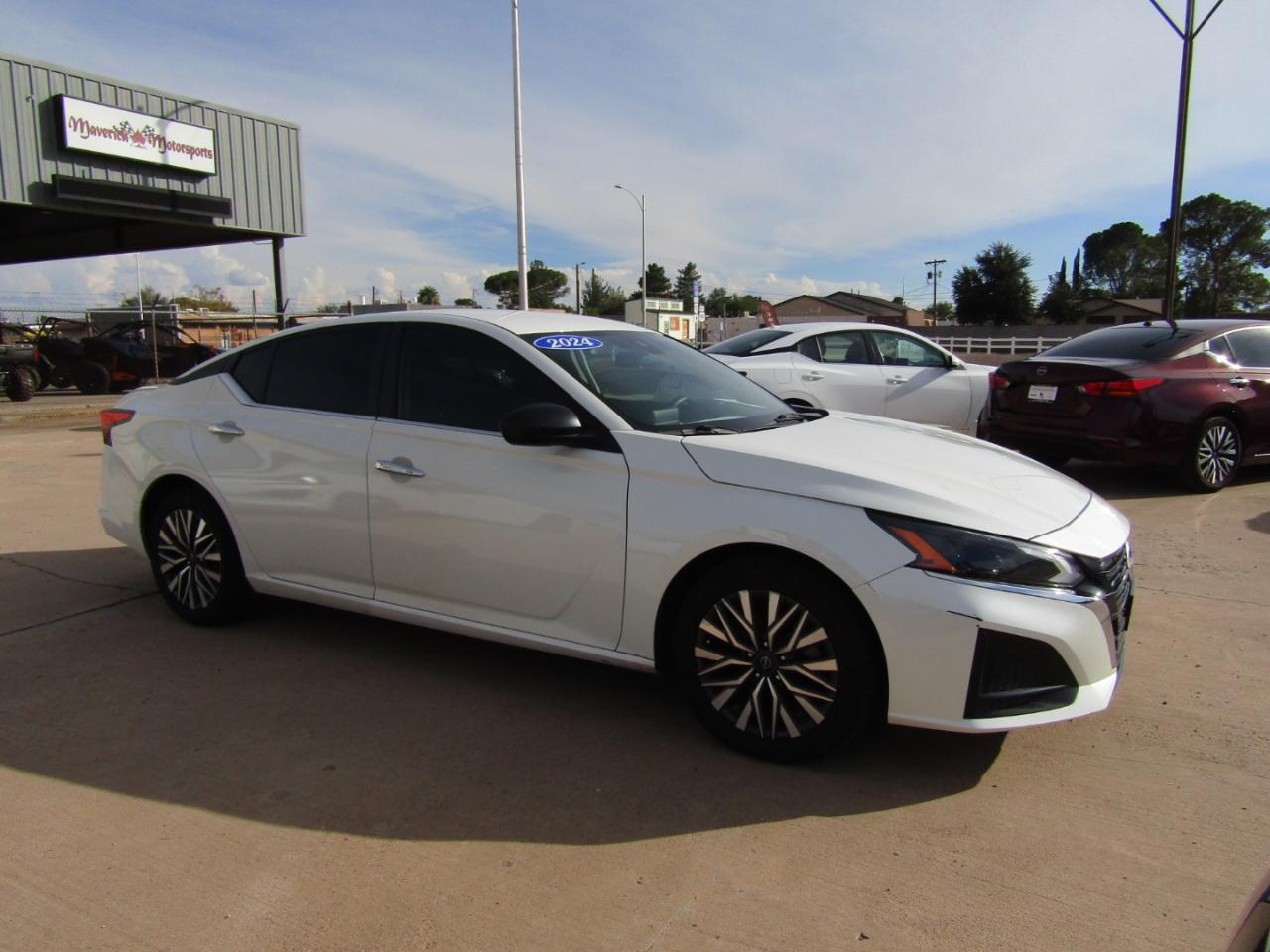 Nissan Altima 2.5 SV Sedan 2024