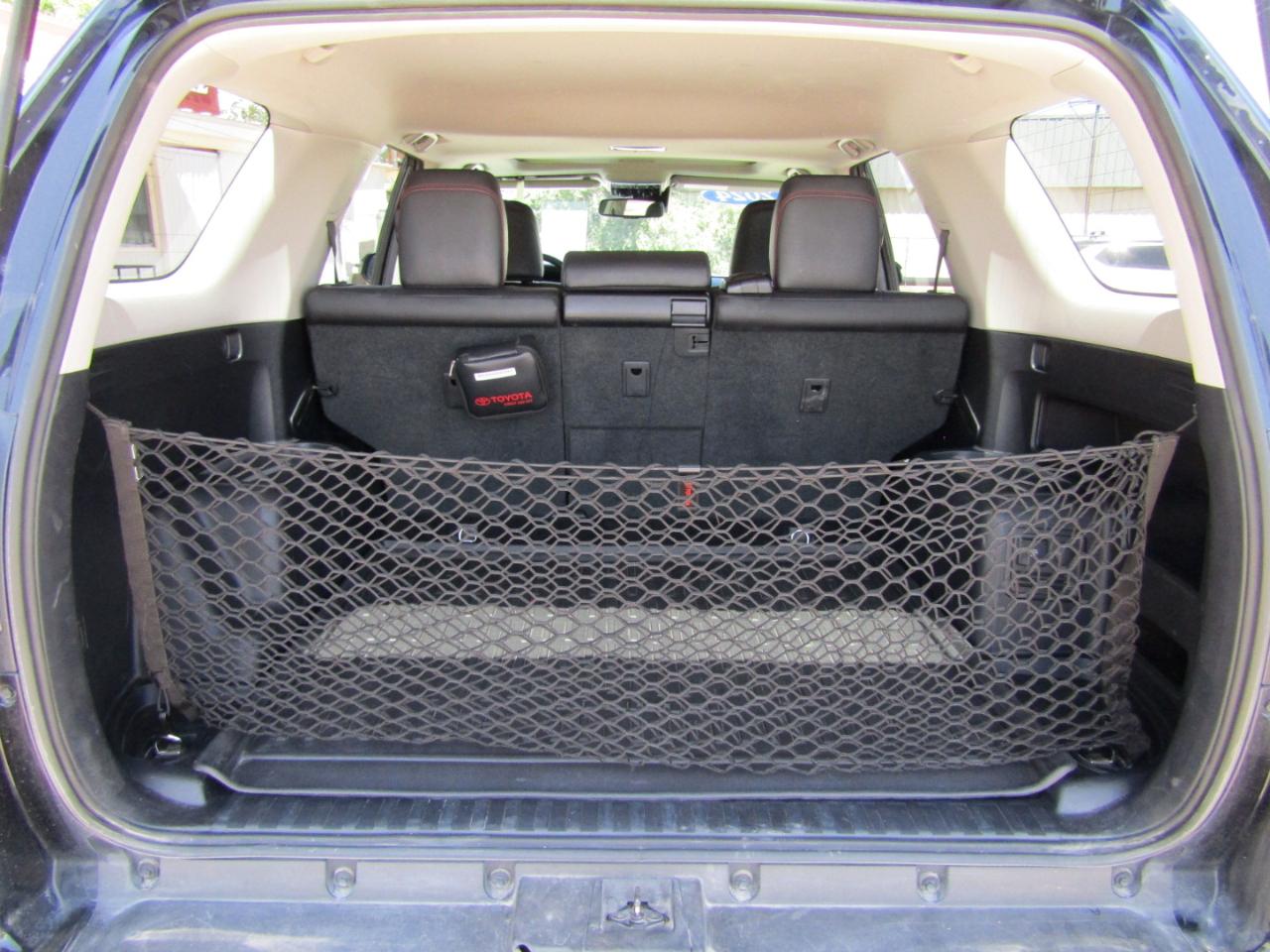 Toyota 4Runner TRD Off Road 4WD (Natl) 2024