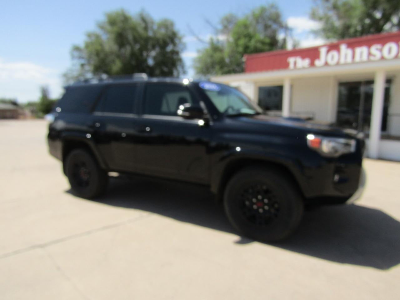 Toyota 4Runner TRD Off Road 4WD (Natl) 2024