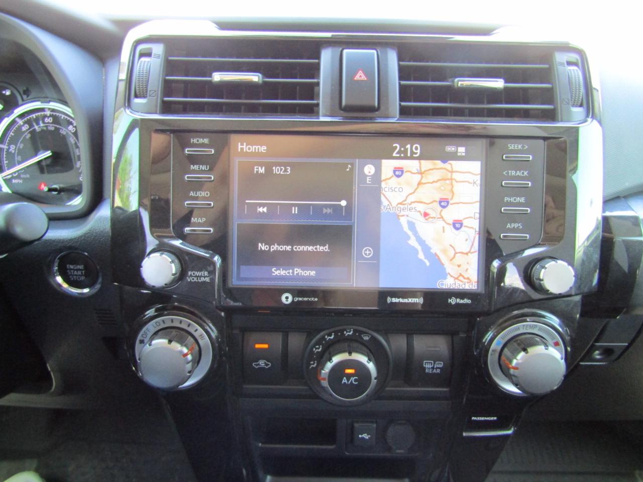 Toyota 4Runner TRD Off Road 4WD (Natl) 2024