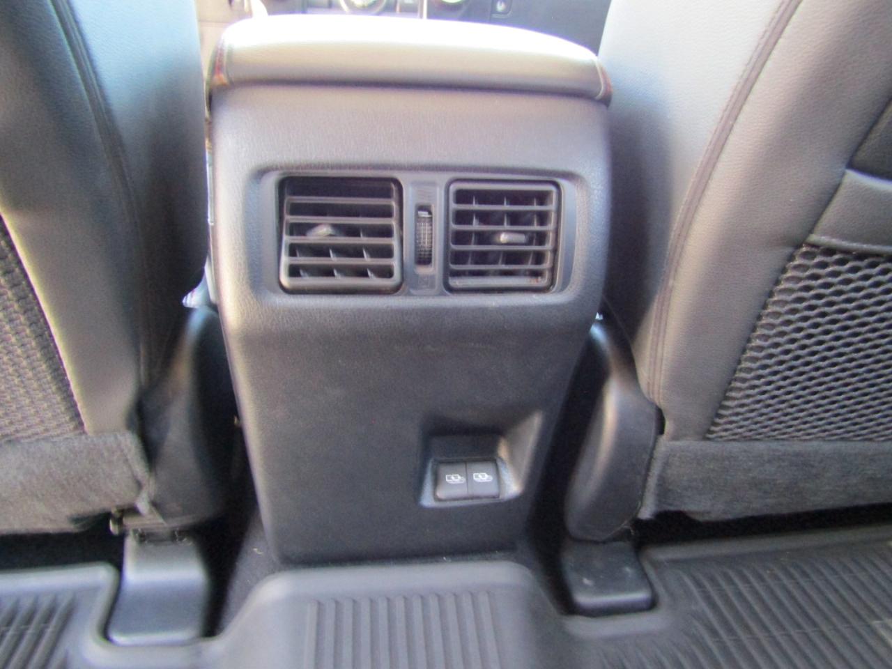 Toyota 4Runner TRD Off Road 4WD (Natl) 2024