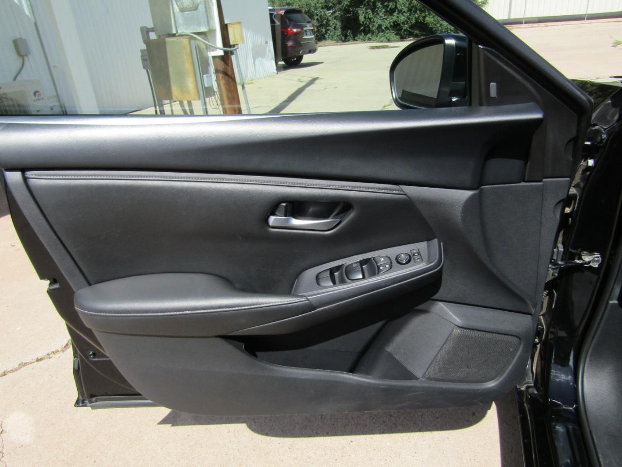 Nissan Sentra SV CVT 2024