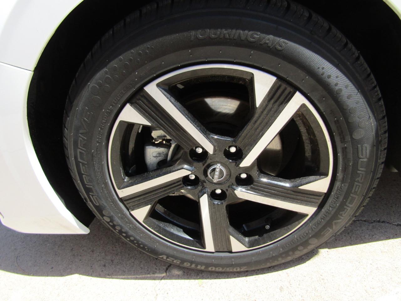 Nissan Sentra SV CVT 2024