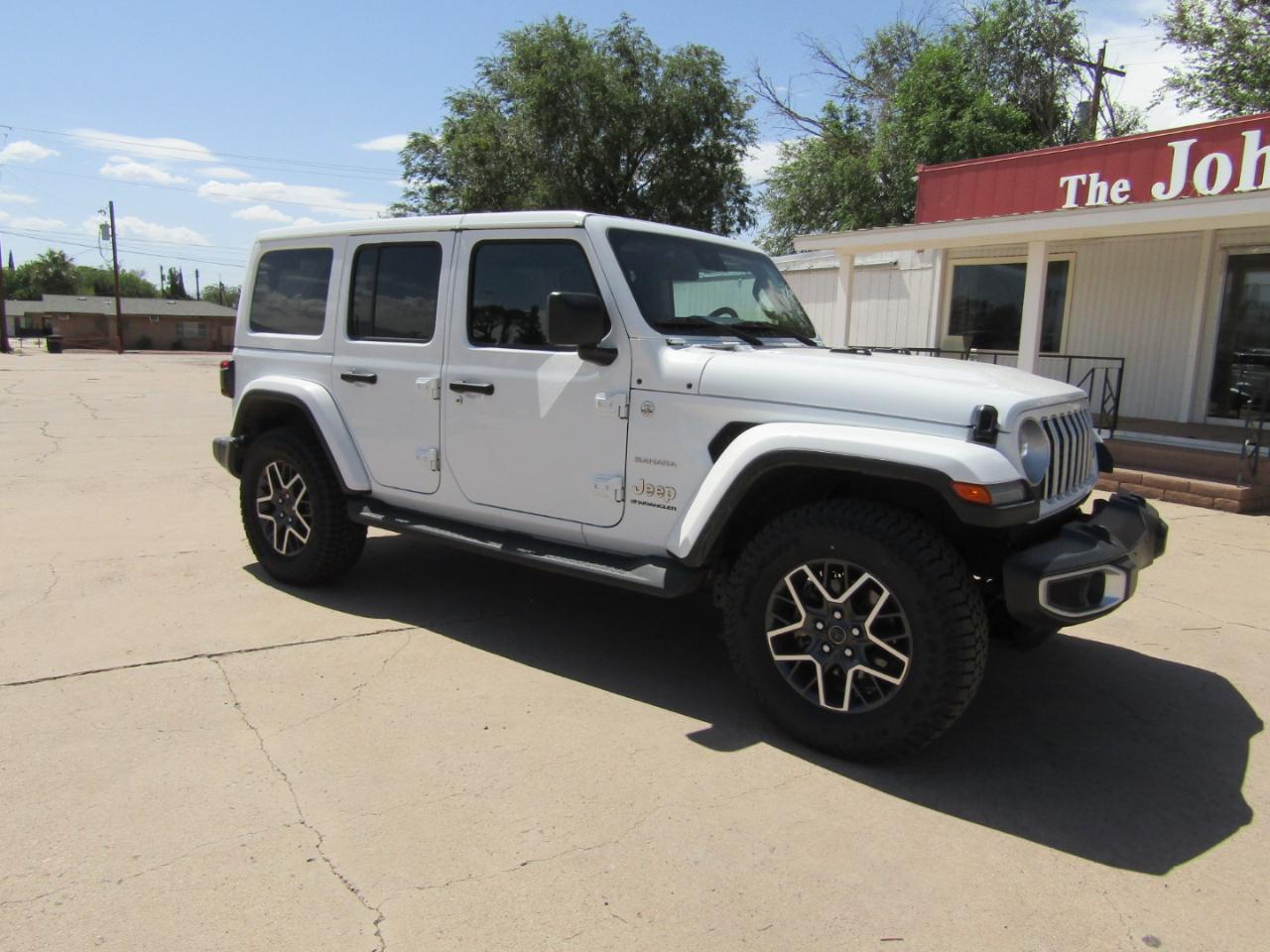 Jeep Wrangler Sahara 4 Door 4x4 2024
