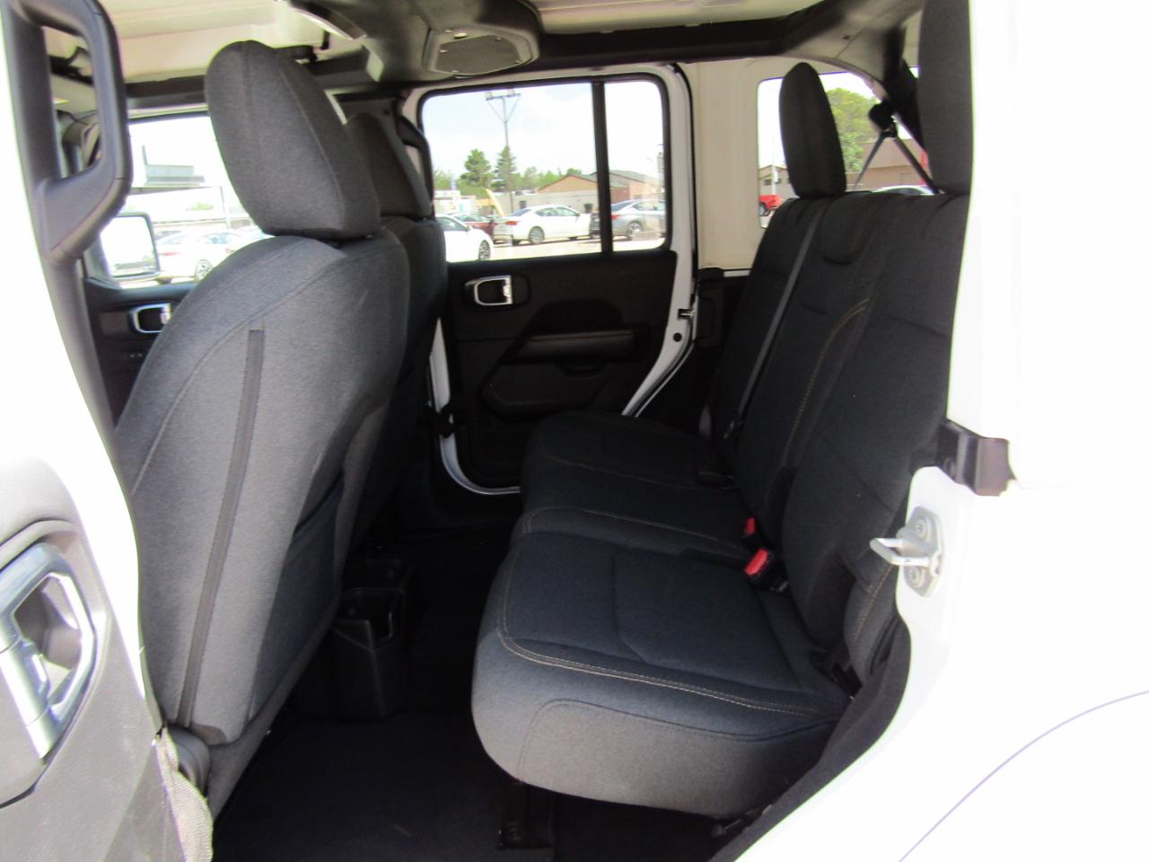 Jeep Wrangler Sahara 4 Door 4x4 2024