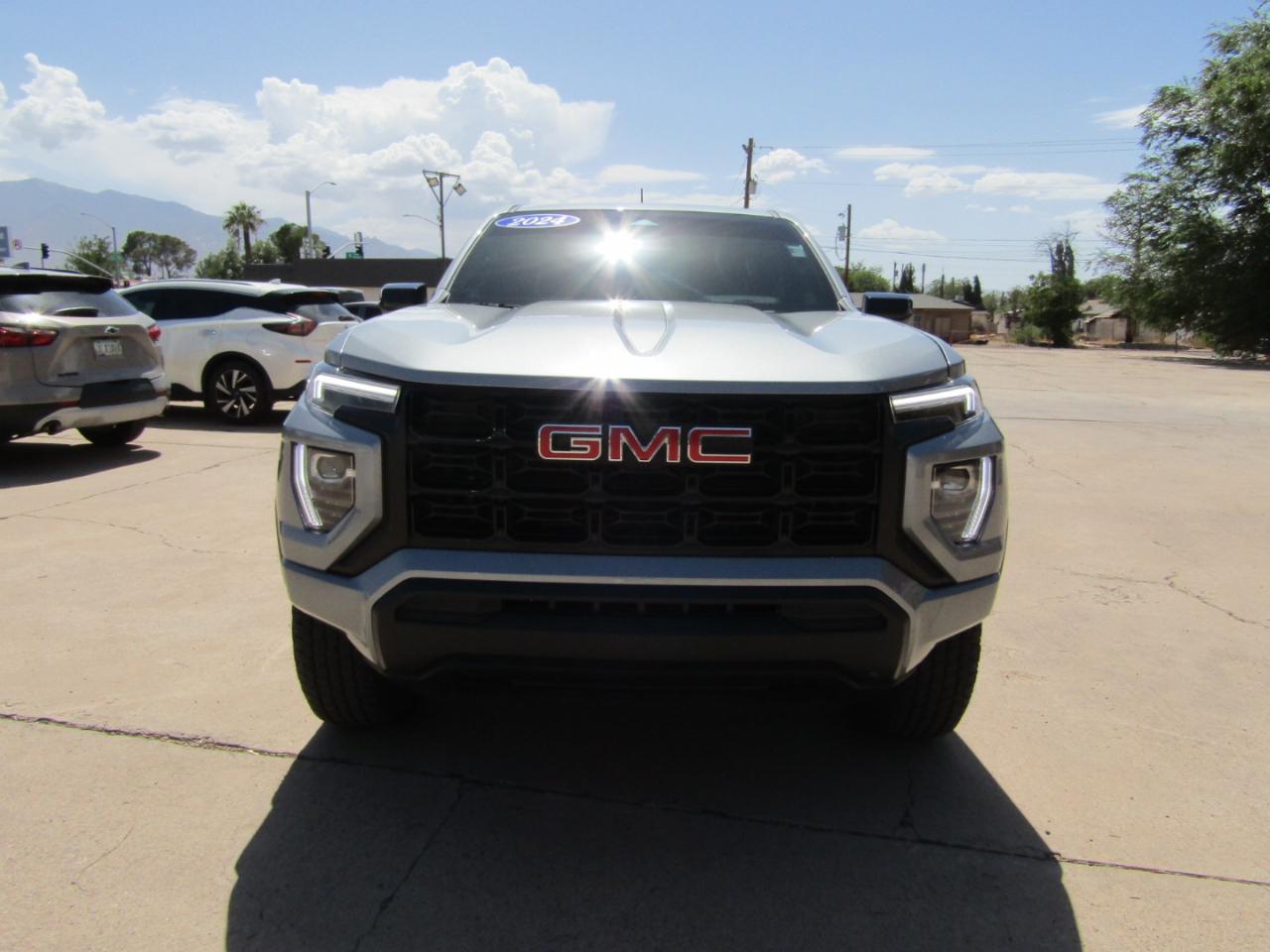 GMC Canyon 2WD Crew Cab Elevation 2024