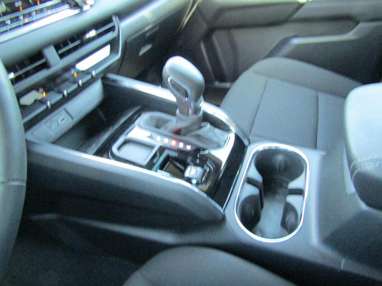 GMC Canyon 2WD Crew Cab Elevation 2024