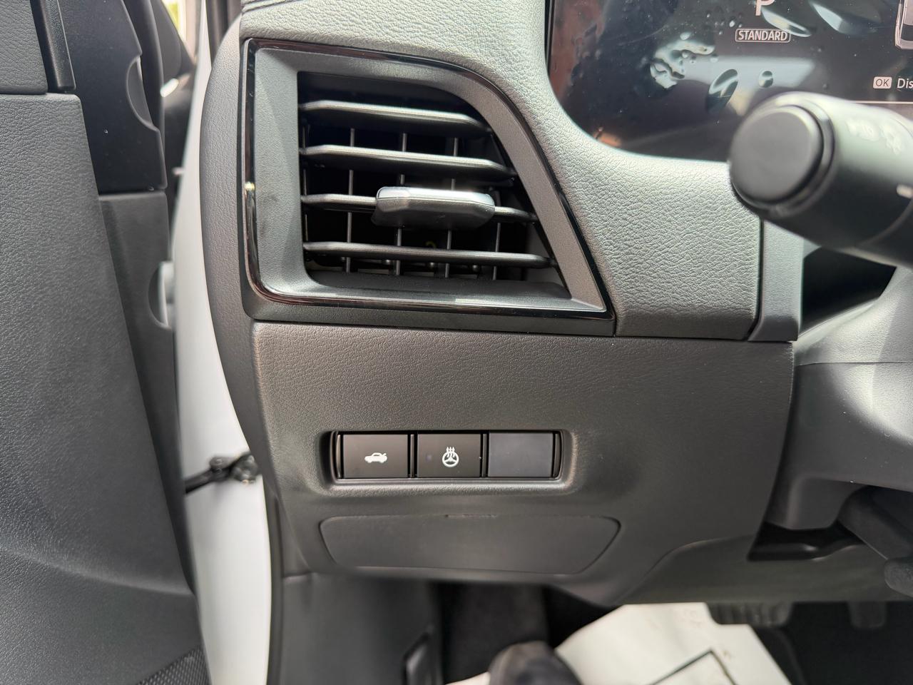 Nissan Sentra SV Sedan 2026