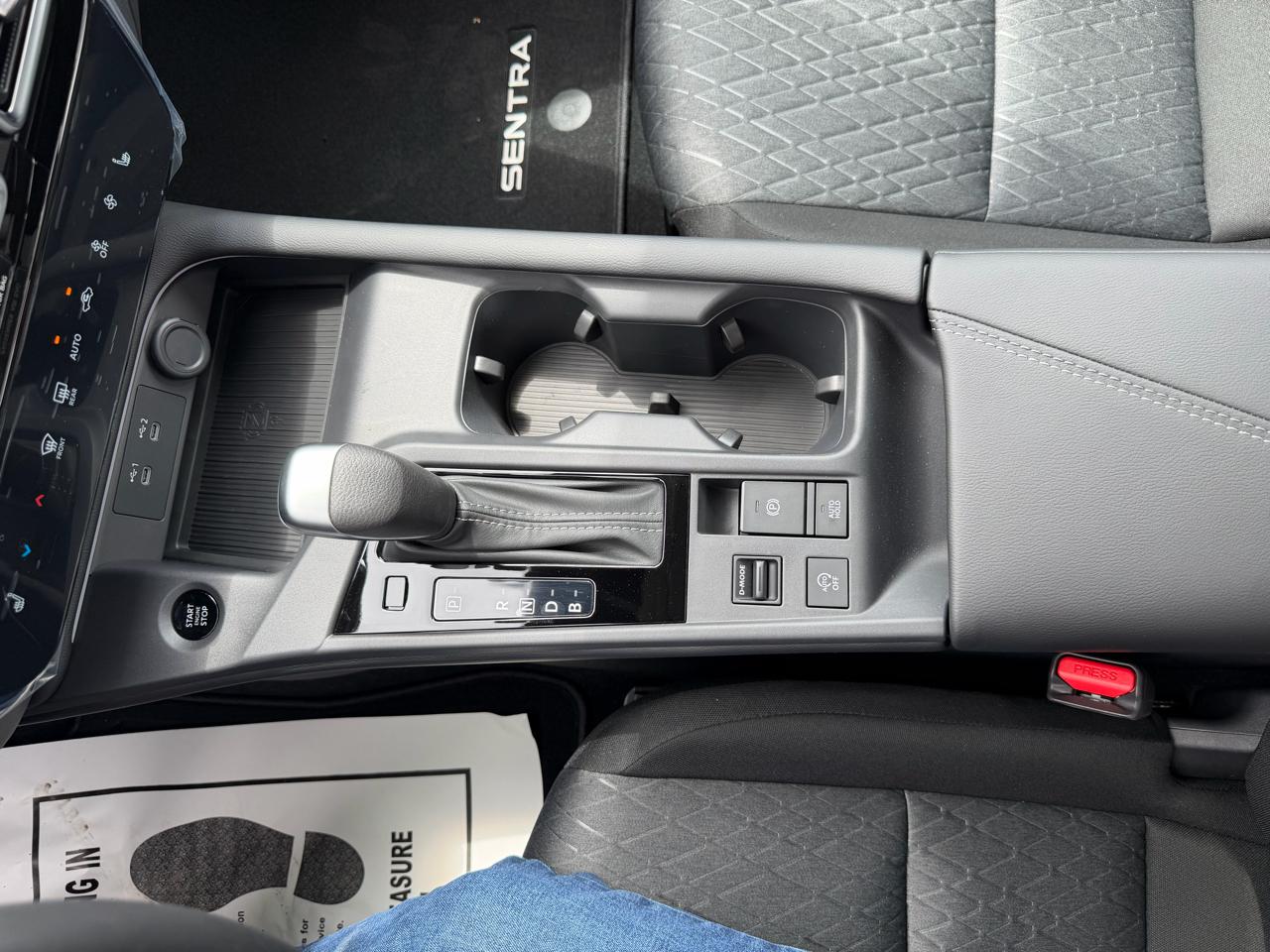 Nissan Sentra SV Sedan 2026