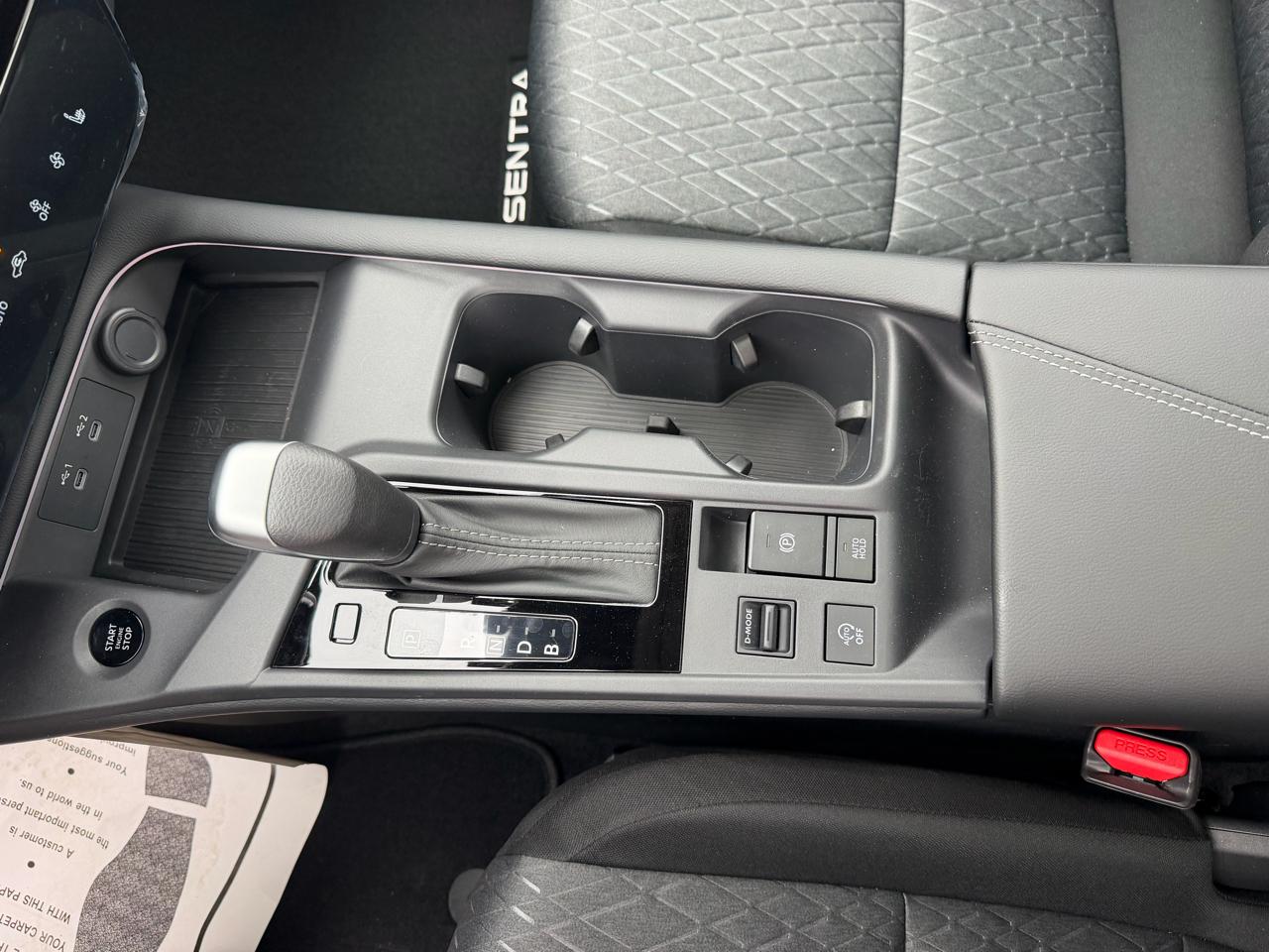 Nissan Sentra SV Sedan 2026