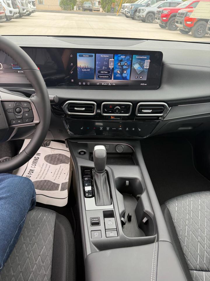 Nissan Sentra SV Sedan 2026