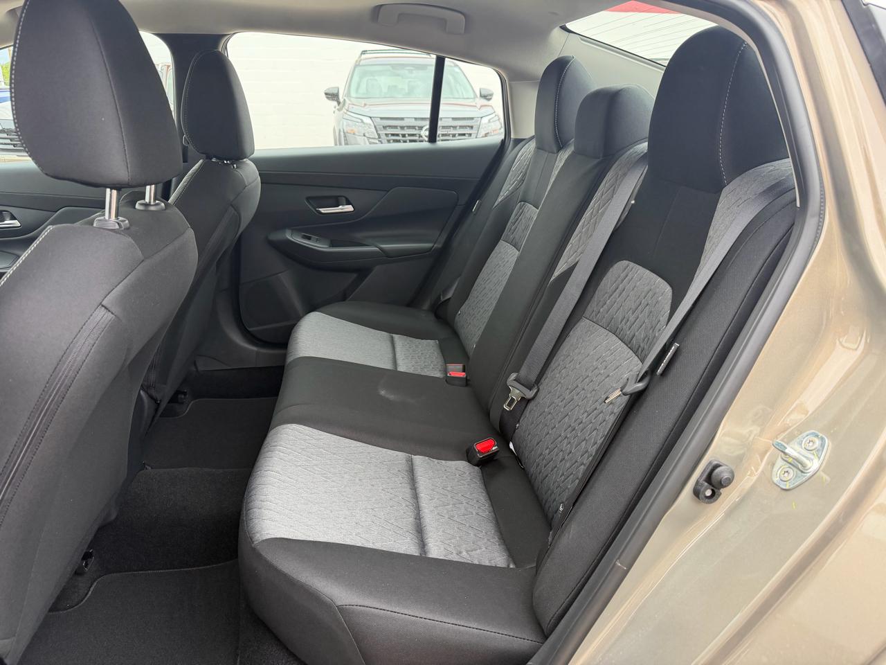 Nissan Sentra SV Sedan 2026