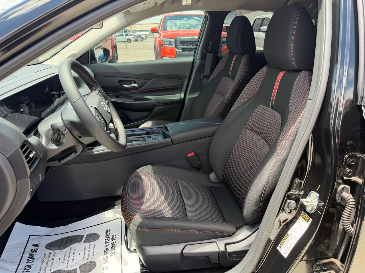 Nissan Sentra SR Sedan 2026