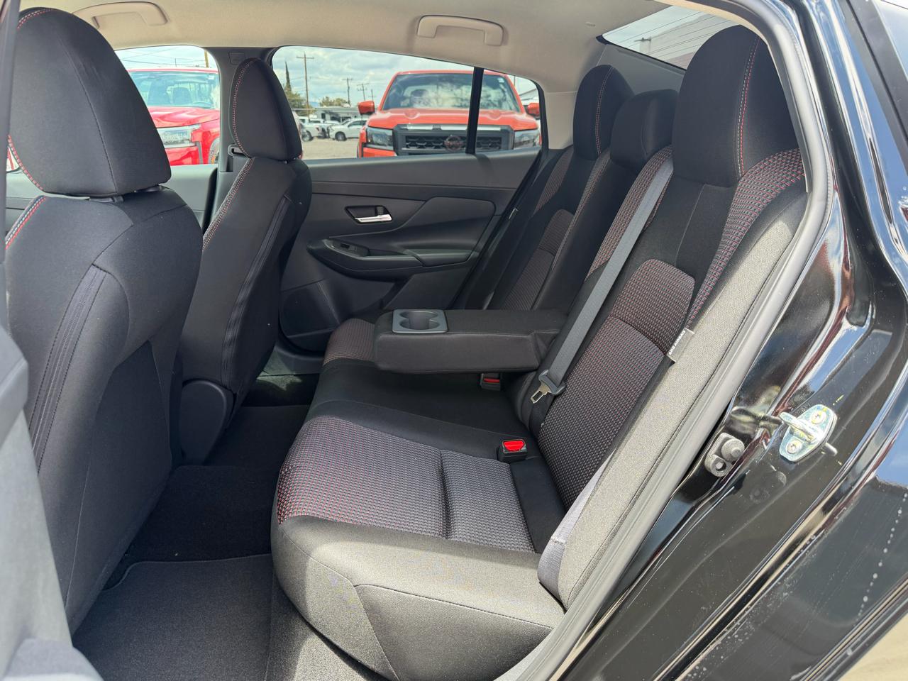 Nissan Sentra SR Sedan 2026