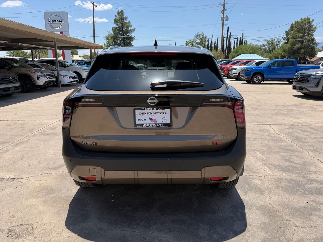 Nissan Kicks SR FWD 2026