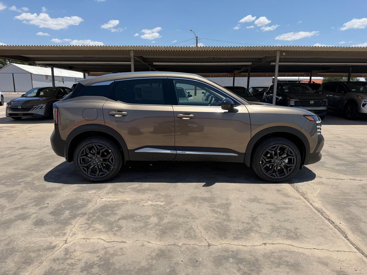 Nissan Kicks SR FWD 2026
