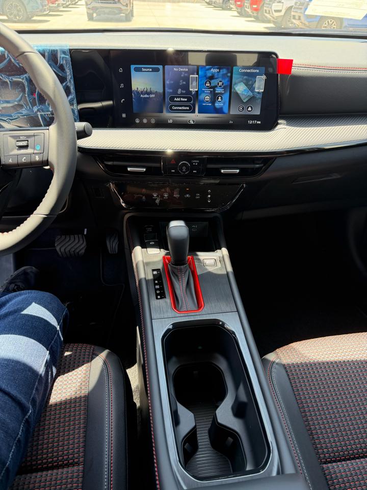 Nissan Kicks SR FWD 2026