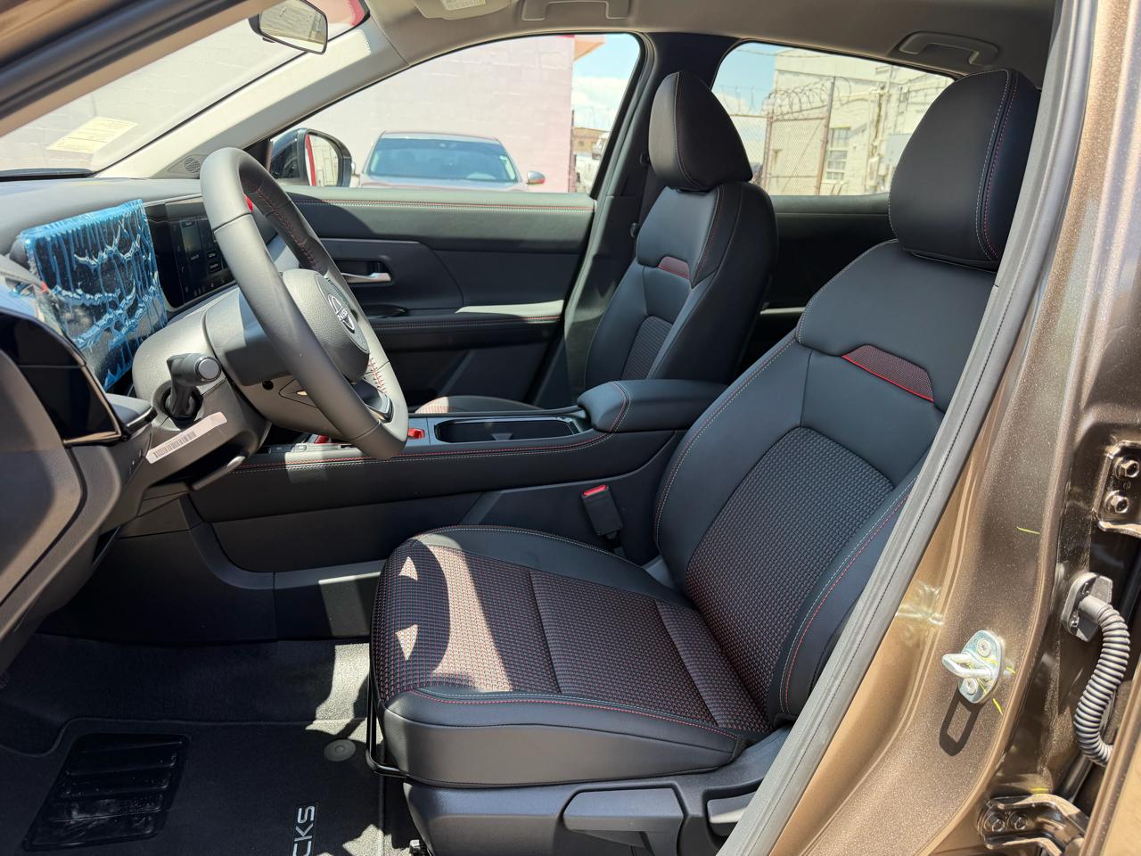 Nissan Kicks SR FWD 2026
