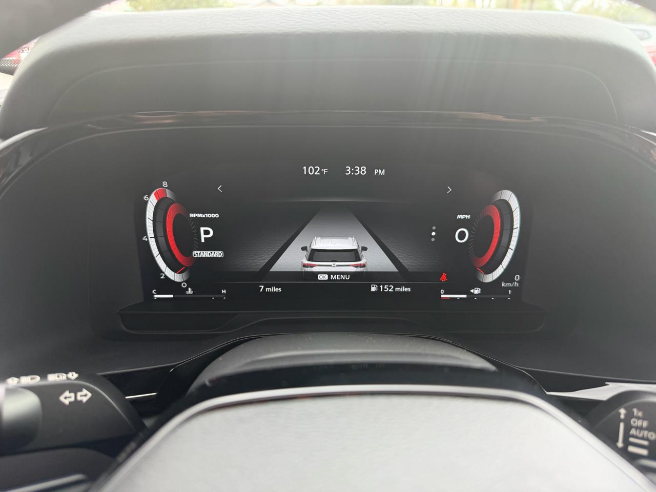 Nissan Pathfinder Platinum 2WD 2026