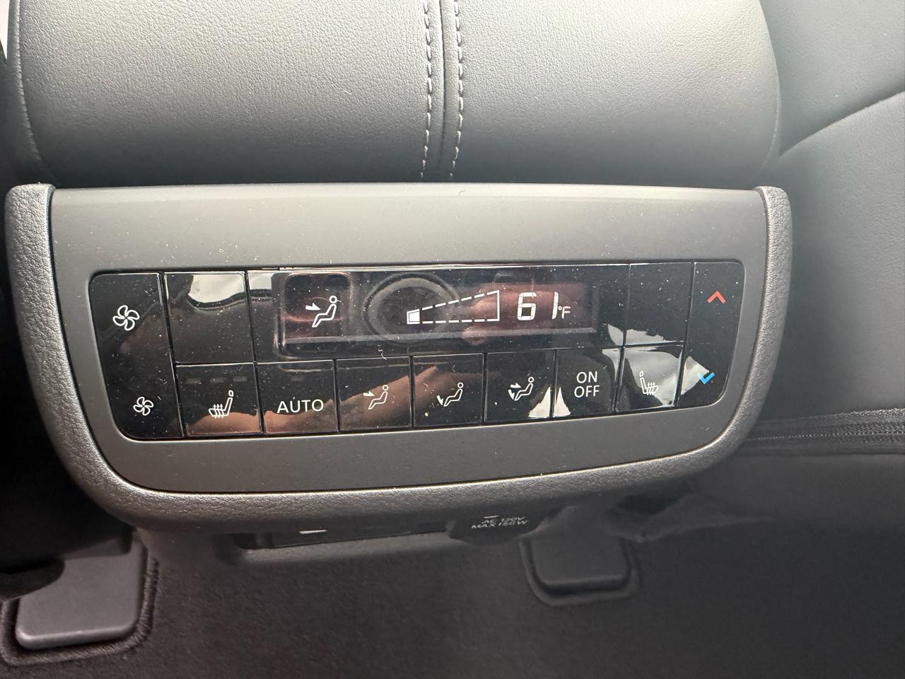 Nissan Pathfinder Platinum 2WD 2026