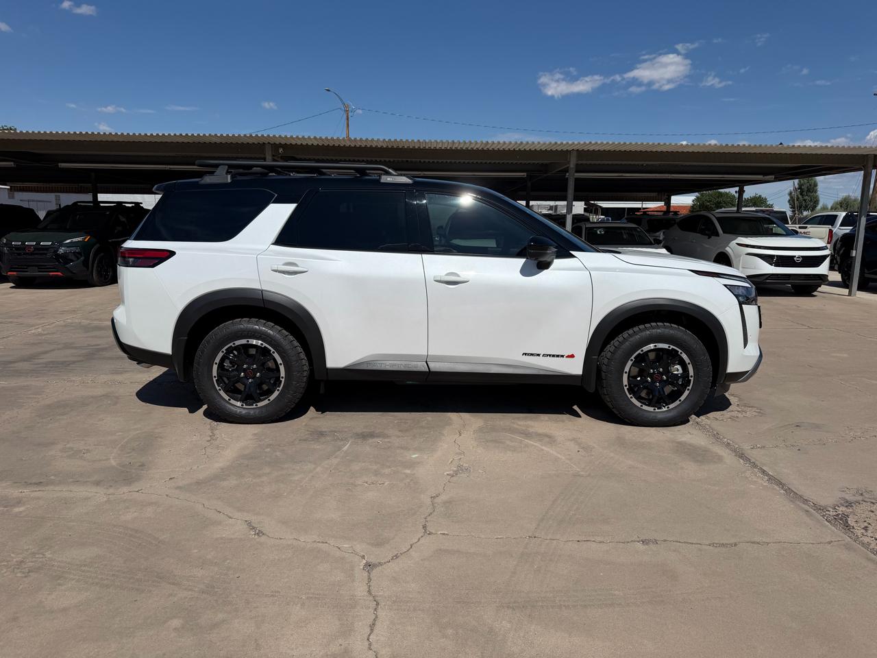 Nissan Pathfinder Rock Creek 4WD 2026