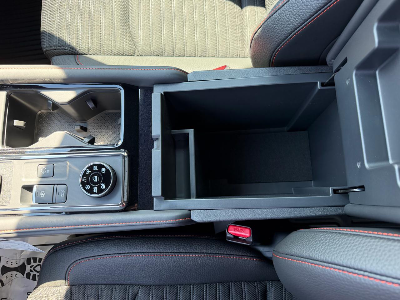 Nissan Pathfinder Rock Creek 4WD 2026