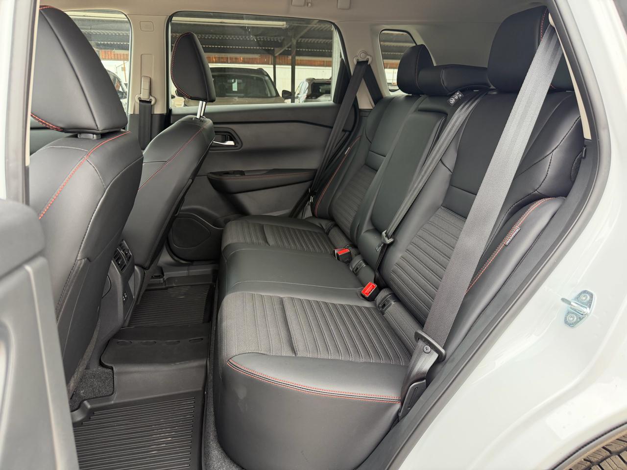 Nissan Rogue 2026.5 AWD Rock Creek 2026