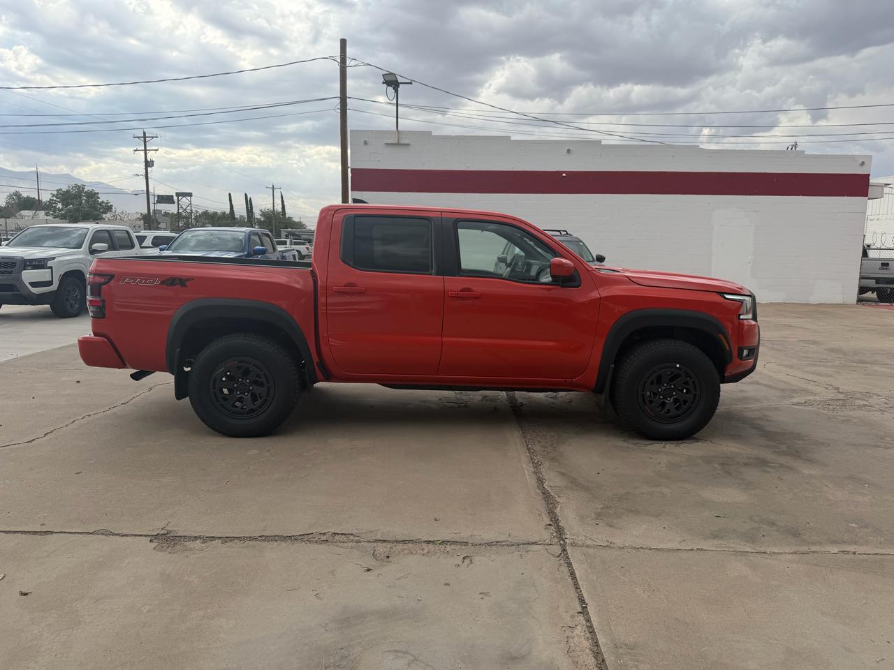 Nissan Frontier Crew Cab 4x4 PRO-4X 2026