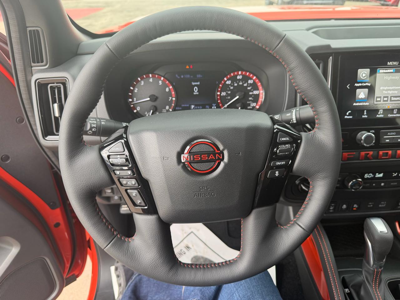 Nissan Frontier Crew Cab 4x4 PRO-4X 2026