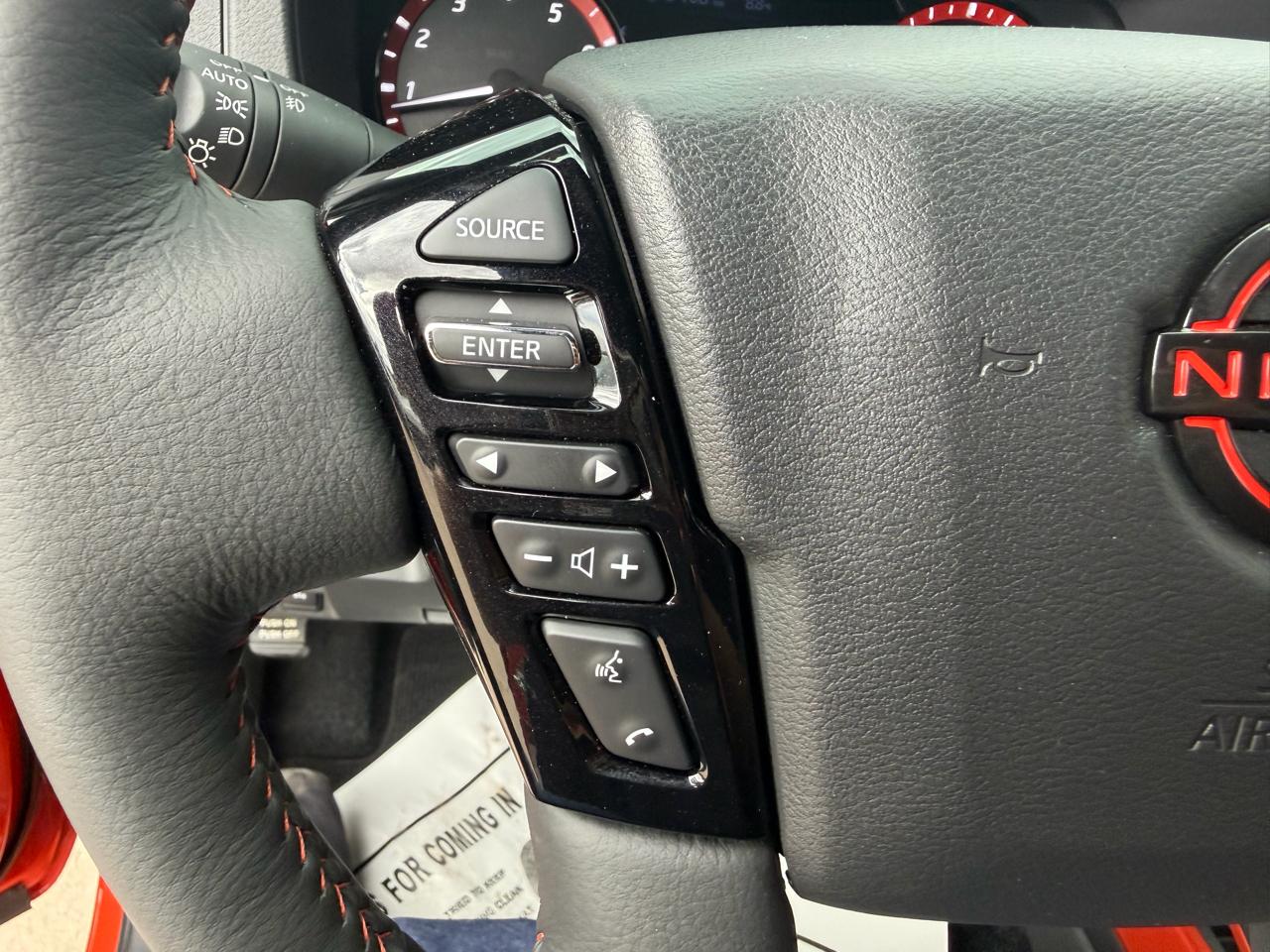 Nissan Frontier Crew Cab 4x4 PRO-4X 2026